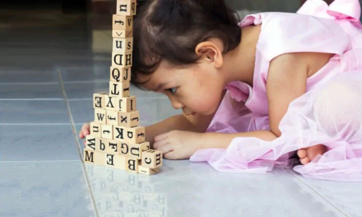 رسته کتاب های زبان انگلیسی برای کودکان و نوجوانان
