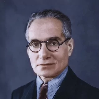 احمد کسروی
